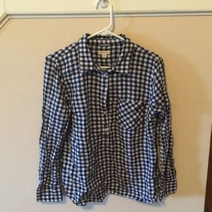 Long Sleeve Checkered Button-up Shirt